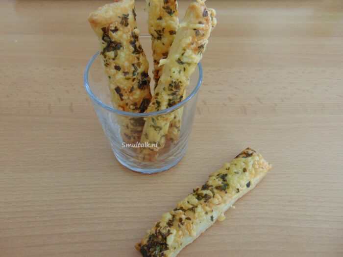 kaasstengels, Kaasstengels, Smultalk