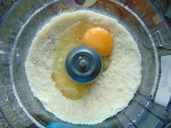 amandelmeel met ei
