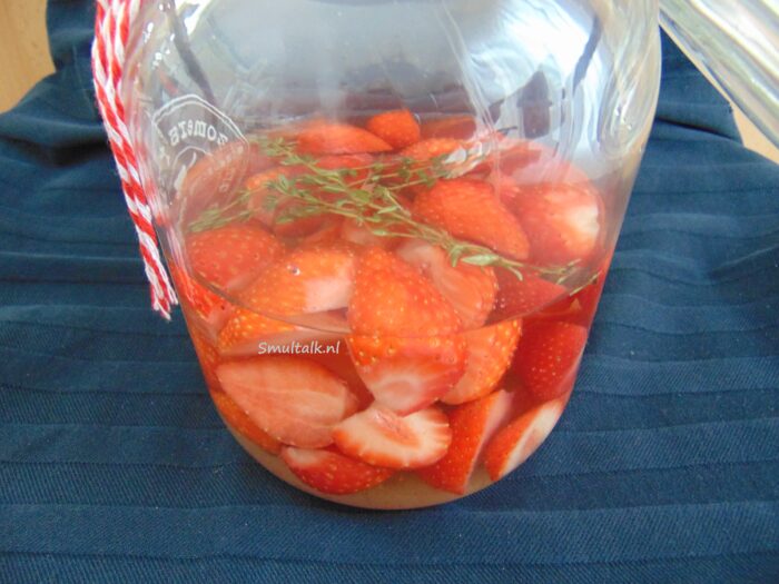 weckpot met aardbeien en wodka