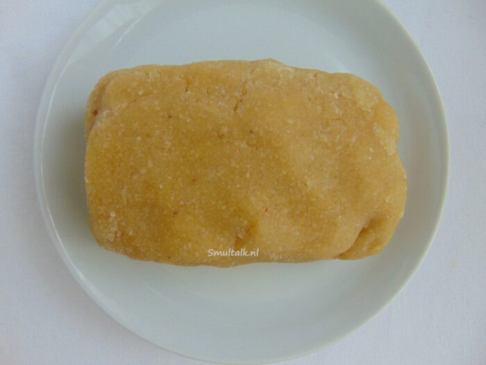 zelfgemaakt amandelspijs