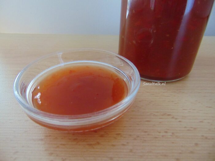 zoete chilisaus van dichtbij