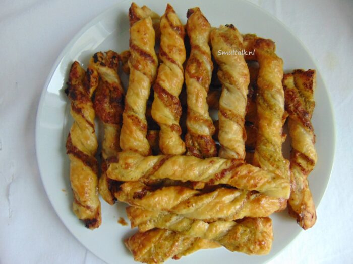 pestostengels, Pestostengels, Smultalk