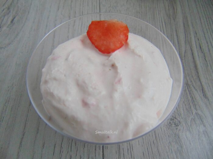 aardbeienmousse van bovenaf
