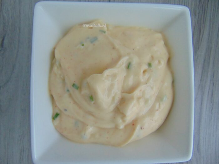 knoflooksaus, Knoflooksaus, Smultalk