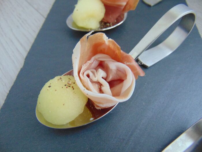 hamroosjes met meloen, Hamroosjes met meloen, Smultalk