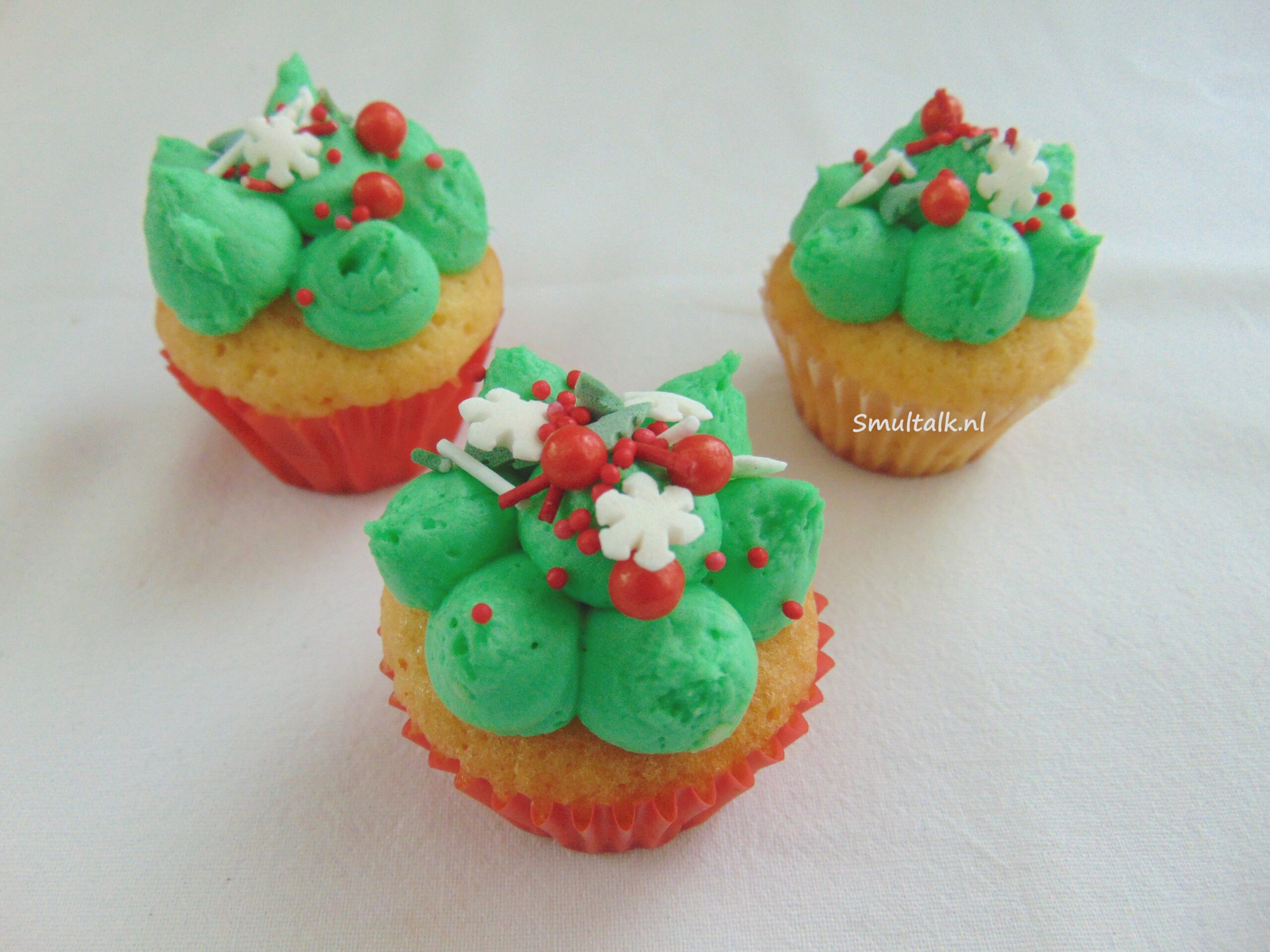 3 kerst cupcakejes